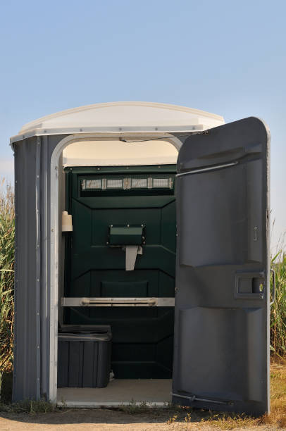 Best Portable toilet rental cost  in Fairmount, IN